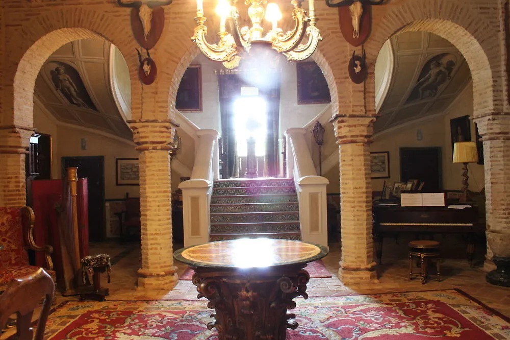 El Palacio De San Benito Казалла де ла Сиерра 4*,